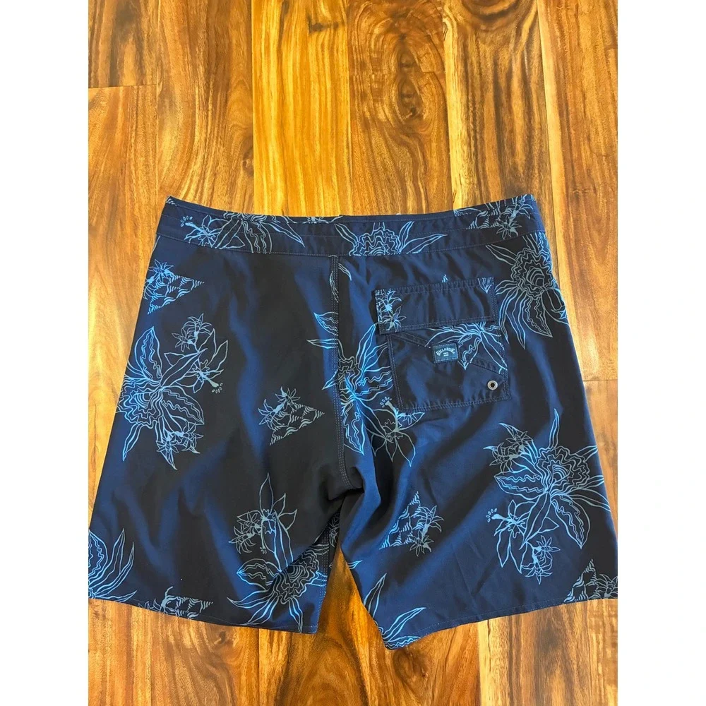 Billabong Recycler All‎ Day Airlite Board Shorts Navy Floral Mens 34 Swim Trunks